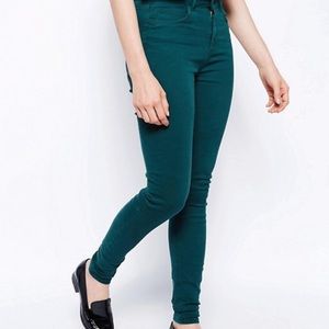 NWOT H&M dark green skinny jeans